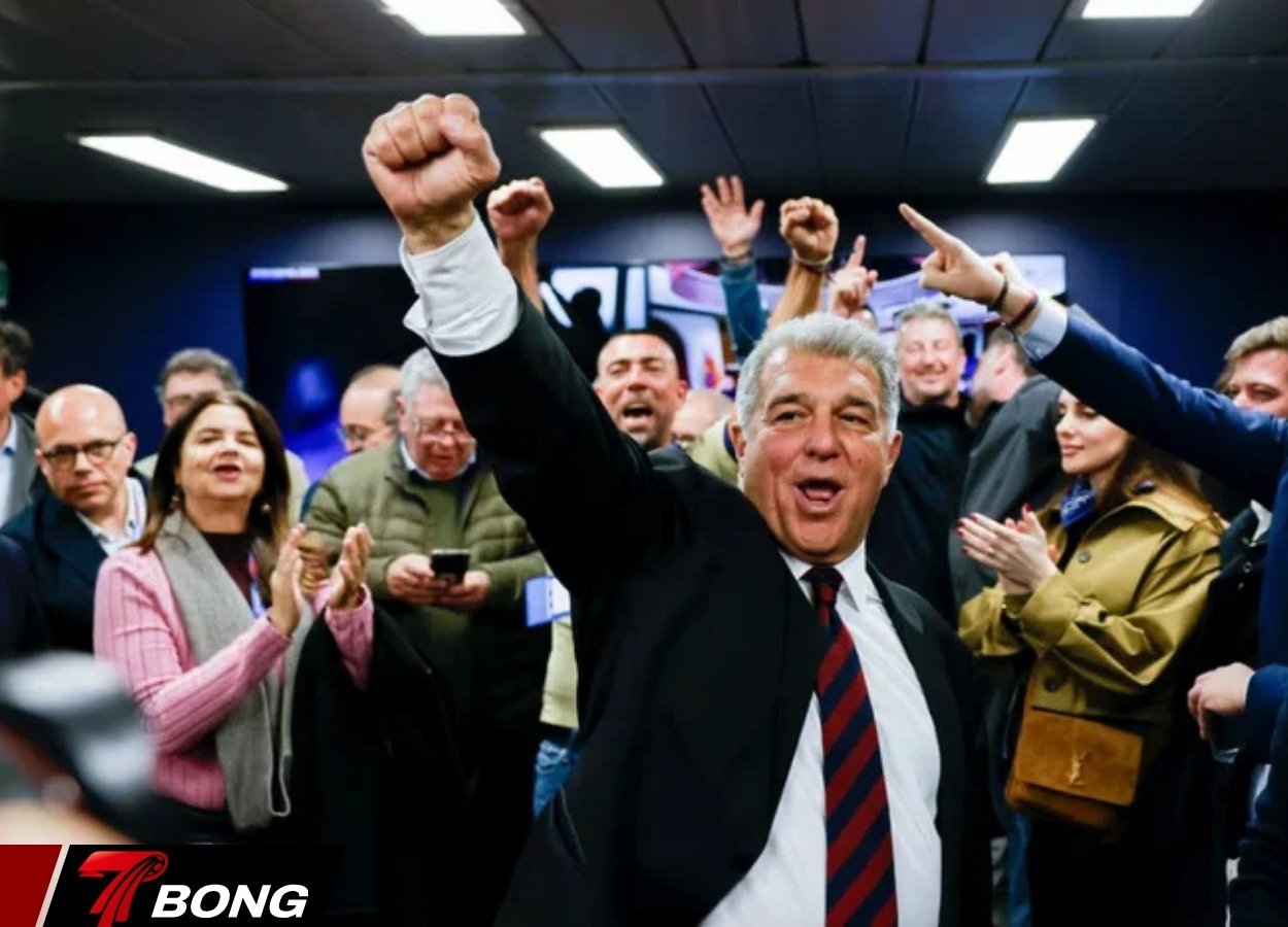 Joan Laporta mừng chiến thắng chiến dịch tranh cử